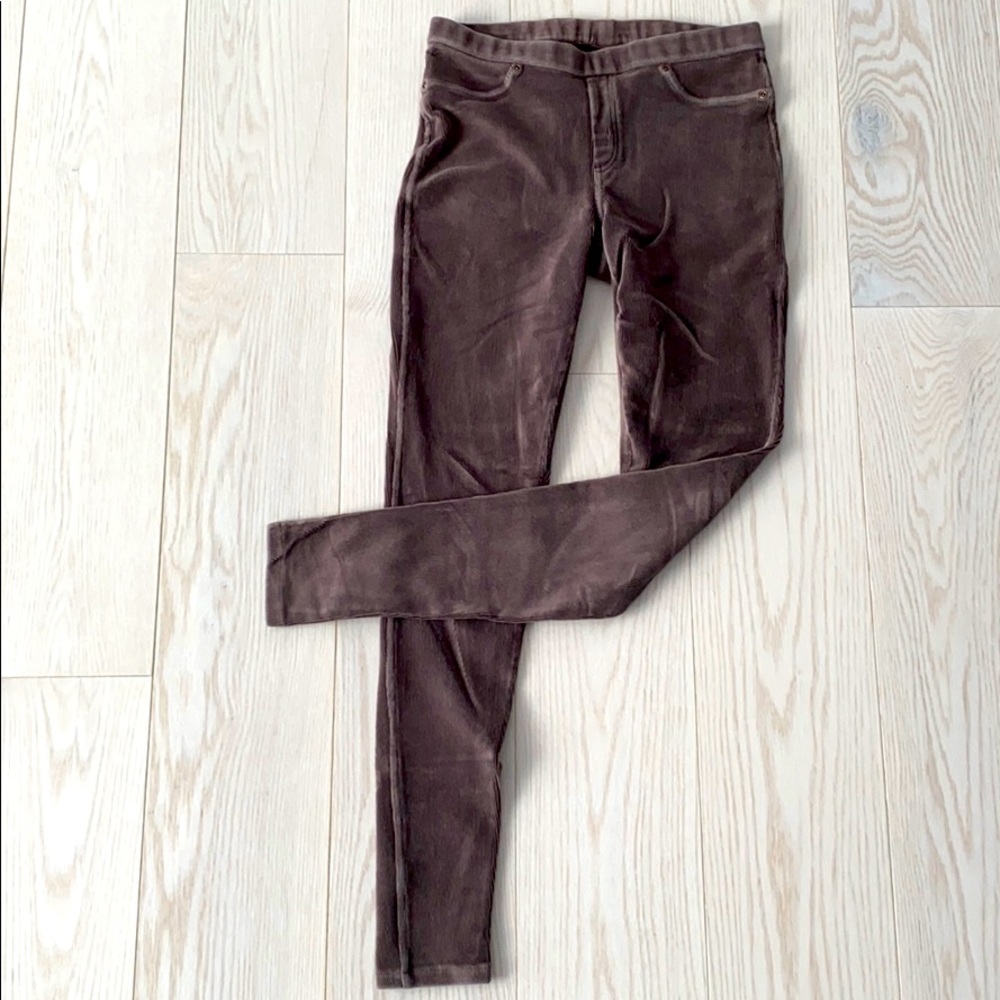 HUE Corduroy Pocket Leggings Brown